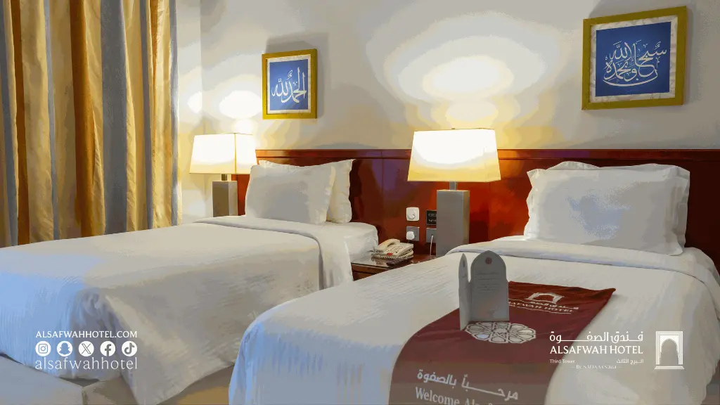 غرفة ثنائية بإطلالة جانبية (1).webp